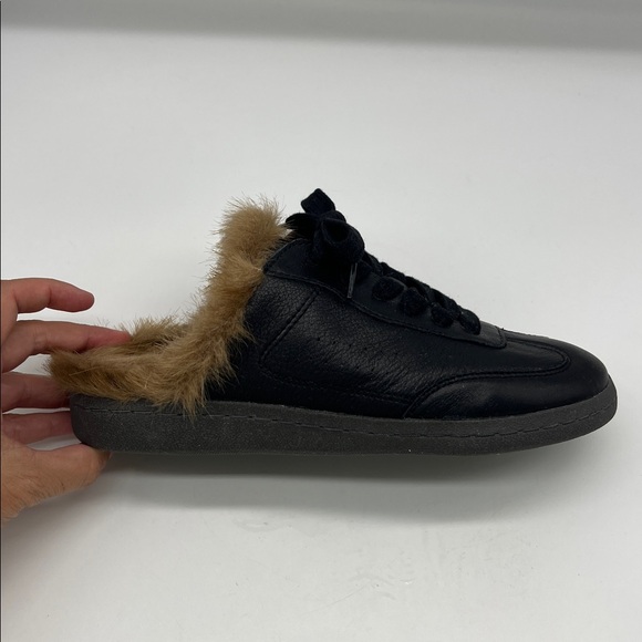 Steve Madden - NWOT Talon Black Leather Brown Faux Fur Trim Mule Sneaker SZ 6.5 - Picture 5 of 15